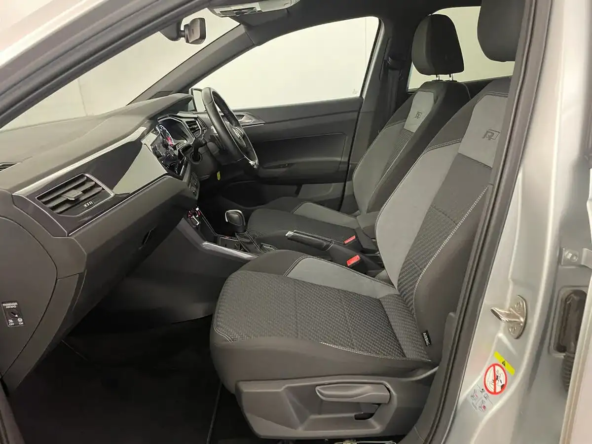 2020-volkswagen-polo-10-tsi-r-line-115ps-dsg-big-29