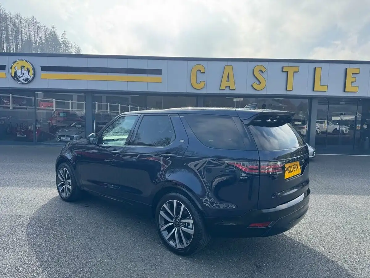 2021-land-rover-discovery-30-d300-r-dynamic-se-big-4
