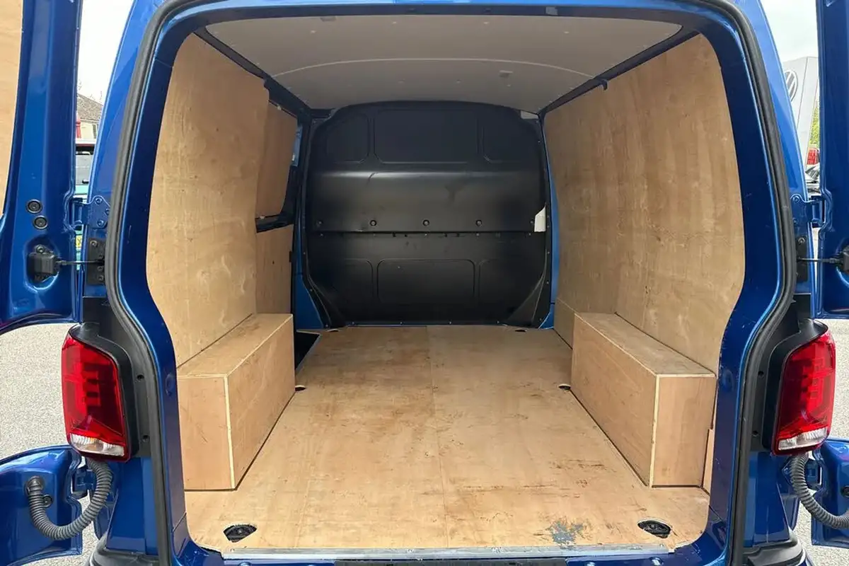 2024-volkswagen-transporter-big-6