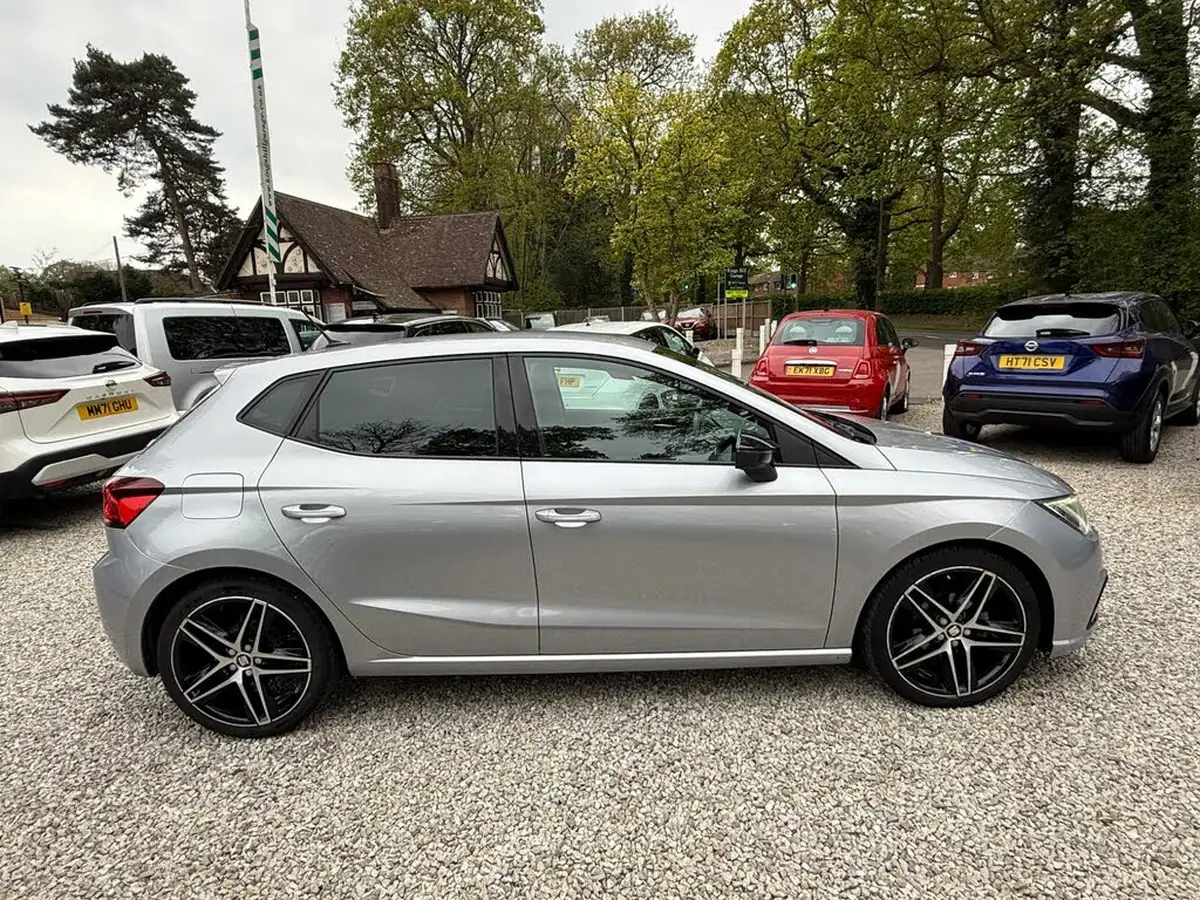 2019-seat-ibiza-10-mpi-fr-sport-big-7