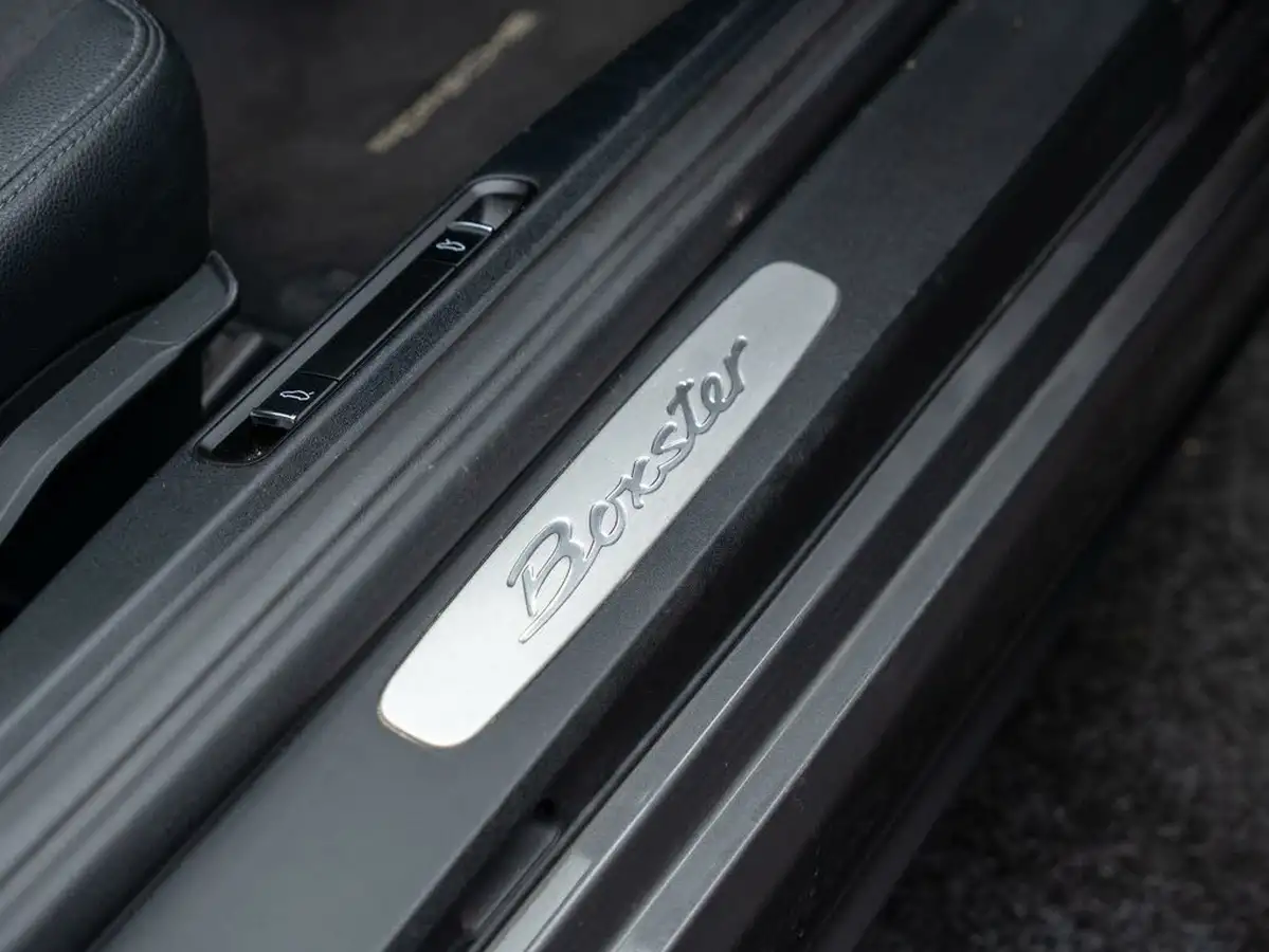 2019-porsche-boxster-718-20-boxster-pdk-big-29