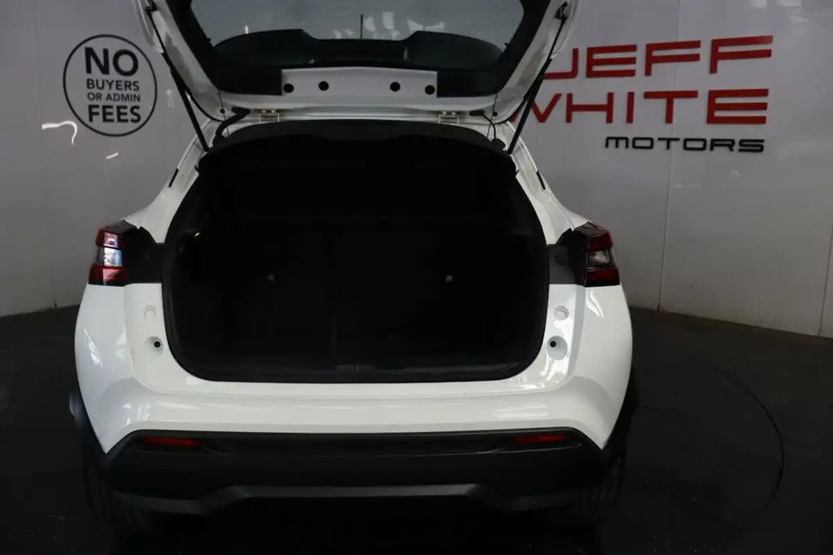 2022-nissan-juke-10-dig-t-acenta-big-10