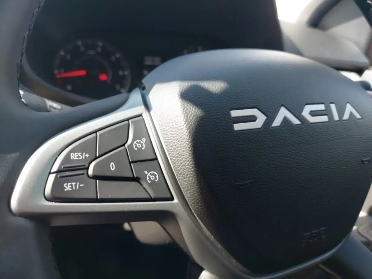 2023-dacia-jogger-10-tce-extreme-se-big-14