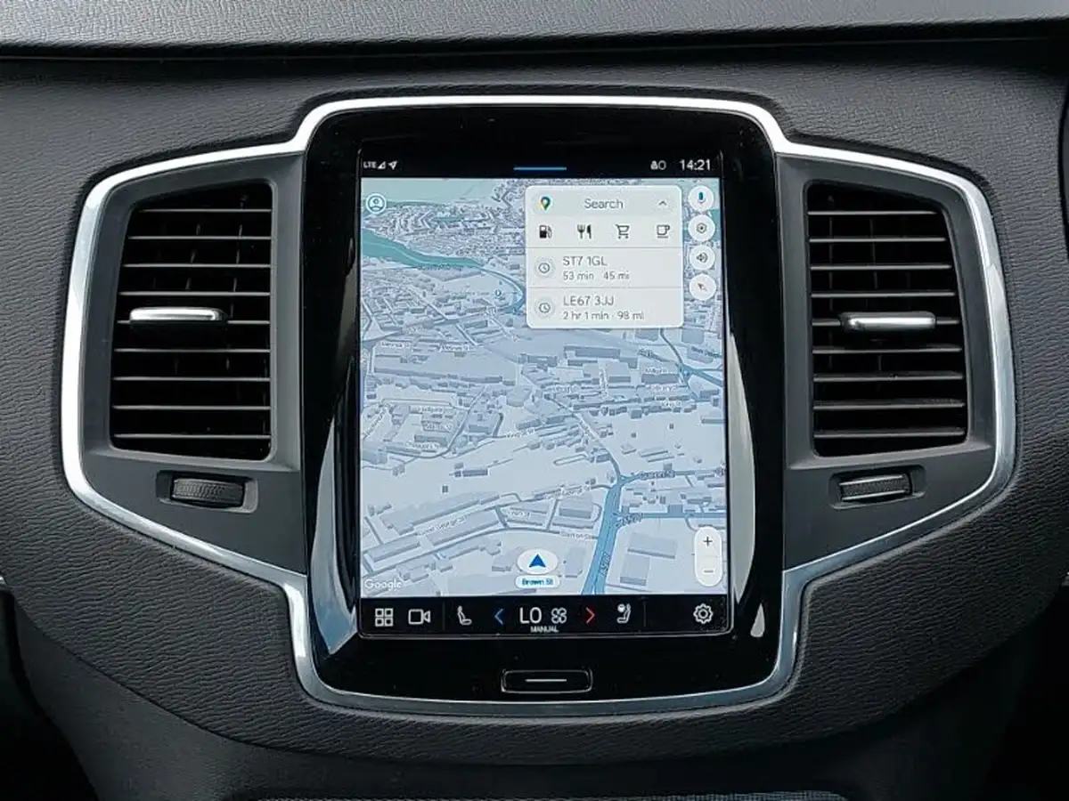 2022-volvo-xc90-20-b5-core-big-9