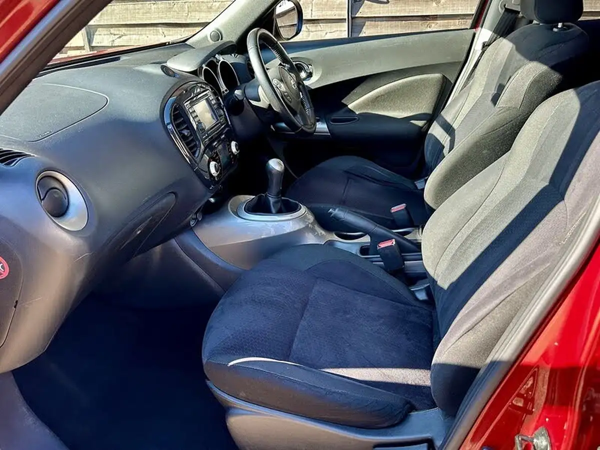 2012-nissan-juke-16-acenta-premium-16v-1598cc-big-27