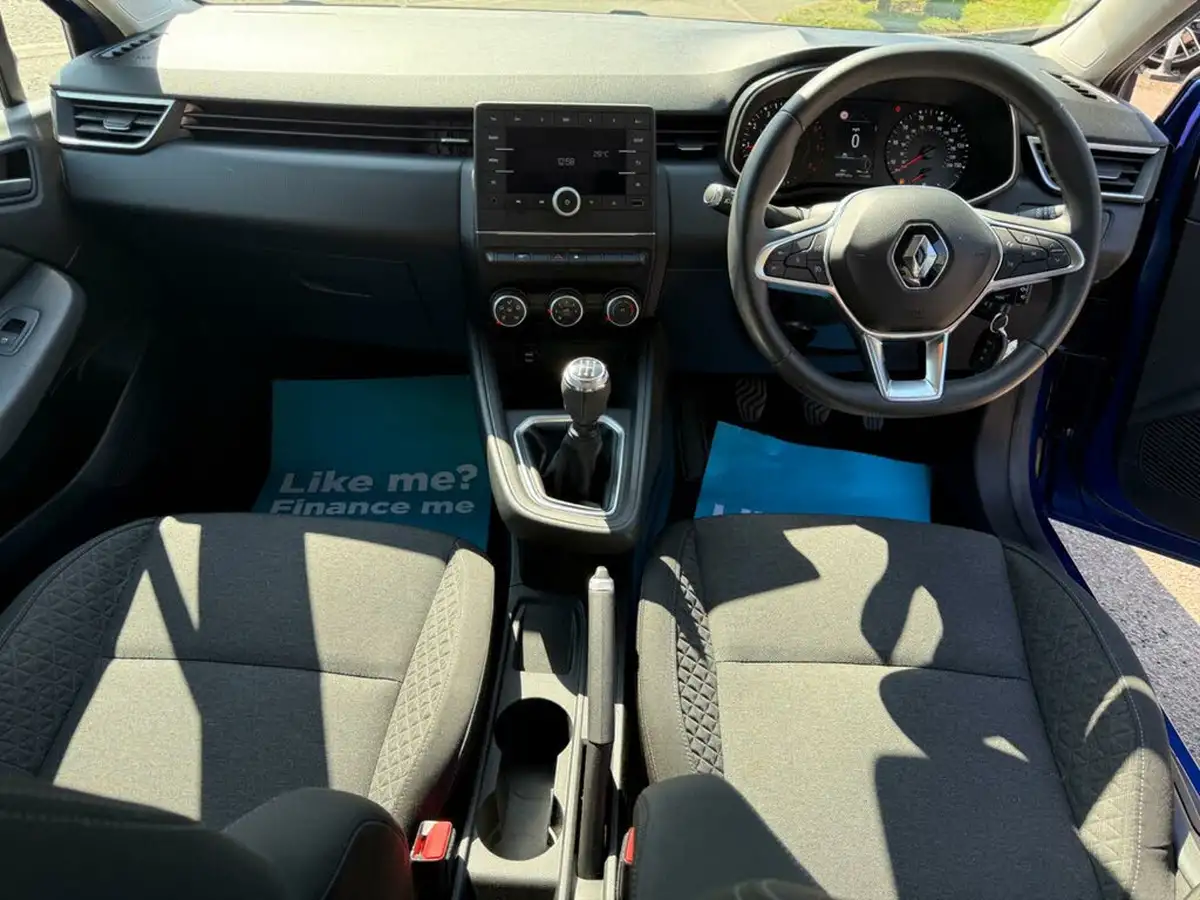 2021-renault-clio-10-sce-play-75bhp-big-12