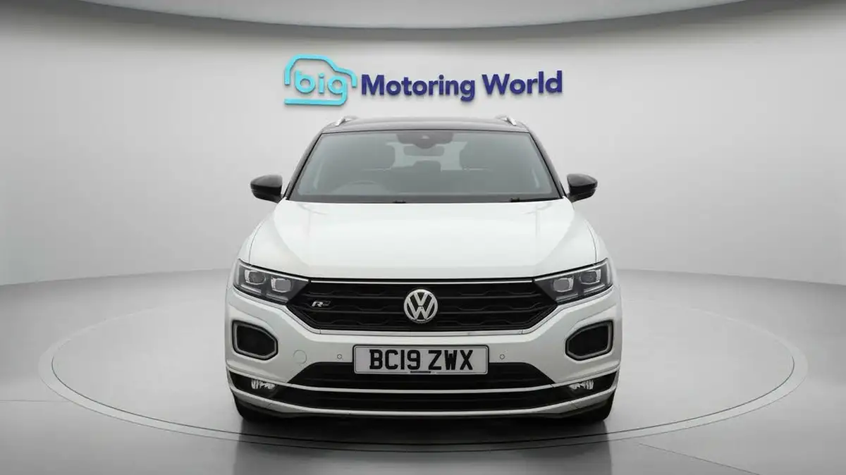 2019-volkswagen-t-roc-15-tsi-r-line-dsg-big-2