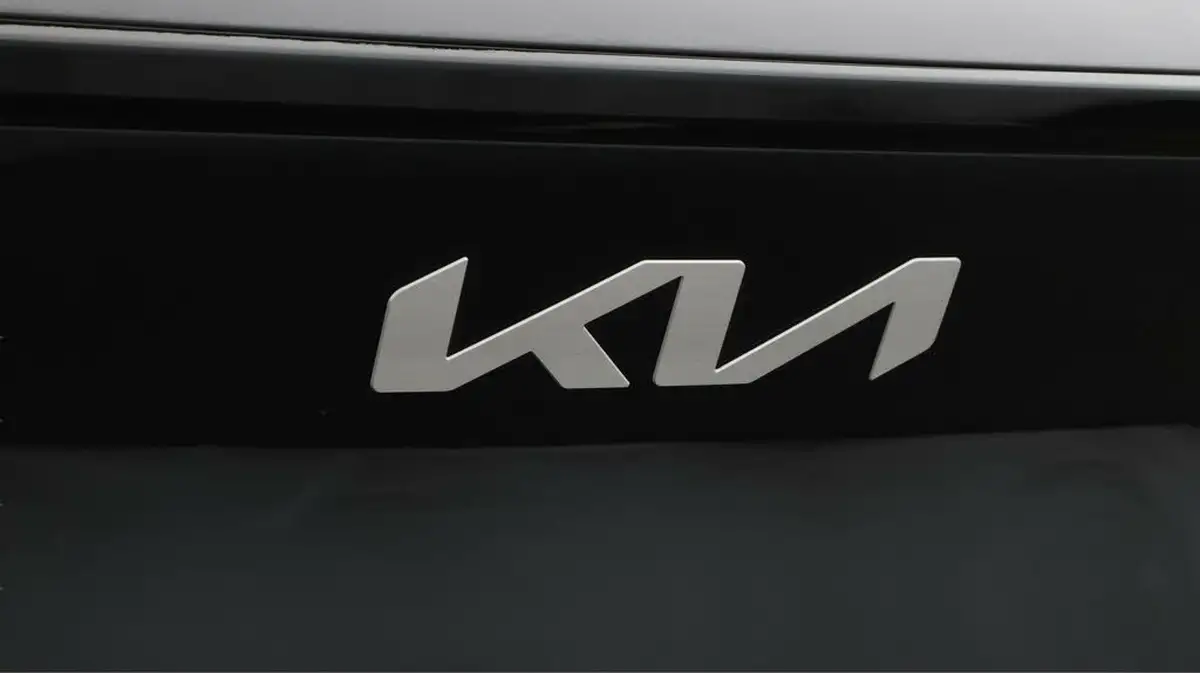 2022-kia-sportage-16crdi-3-big-21