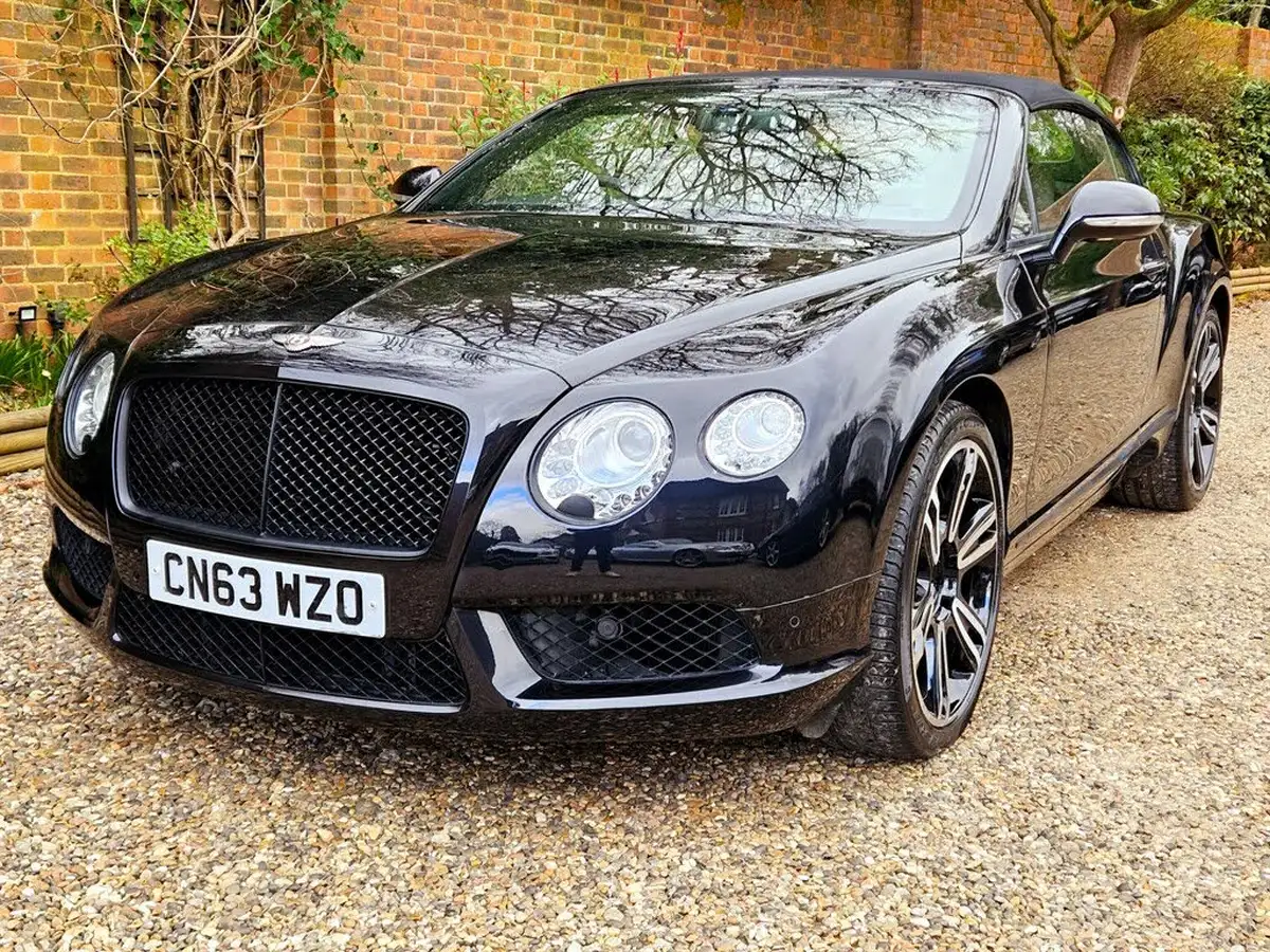 2013-bentley-continental-40-gtc-v8-big-5