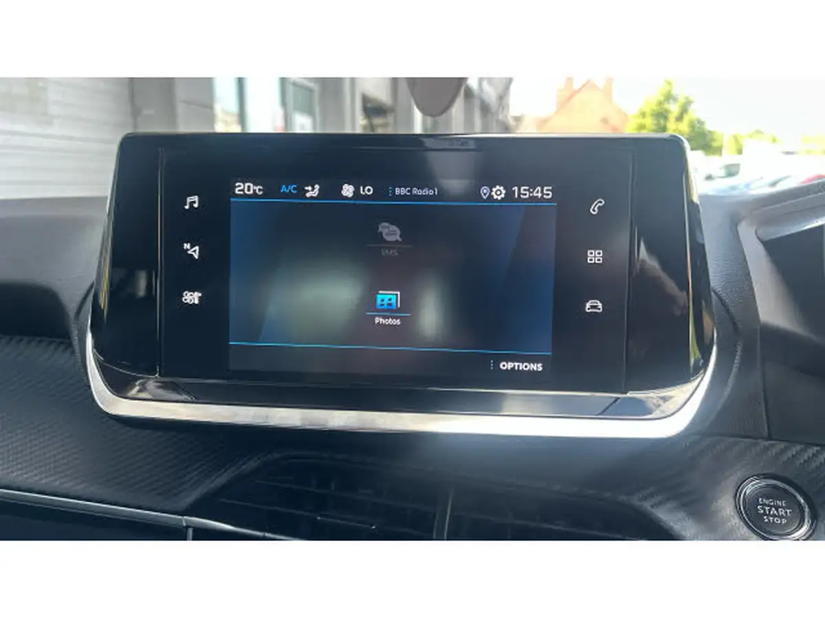 2021-peugeot-208-12-puretech-allure-premium-100bhp-big-23