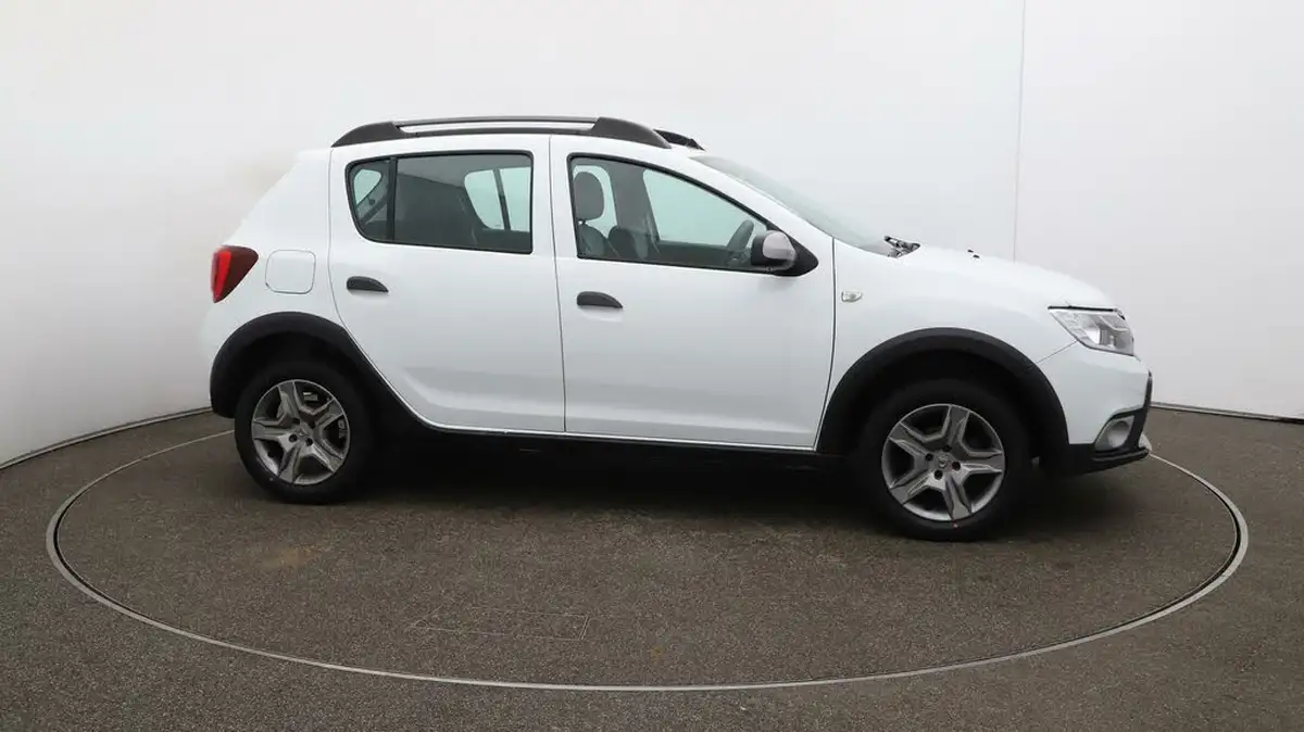2018-dacia-sandero-stepway-09-tce-comfort-big-44