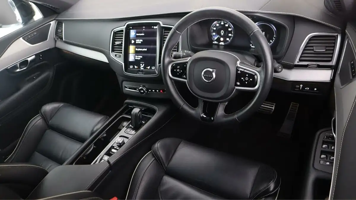 2021-volvo-xc90-20-t8-r-design-390bhp-big-8