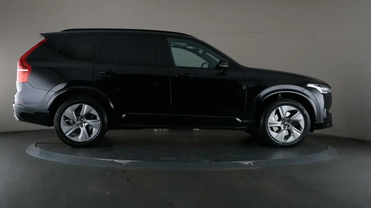 2021-volvo-xc90-20-t8-r-design-390bhp-big-60