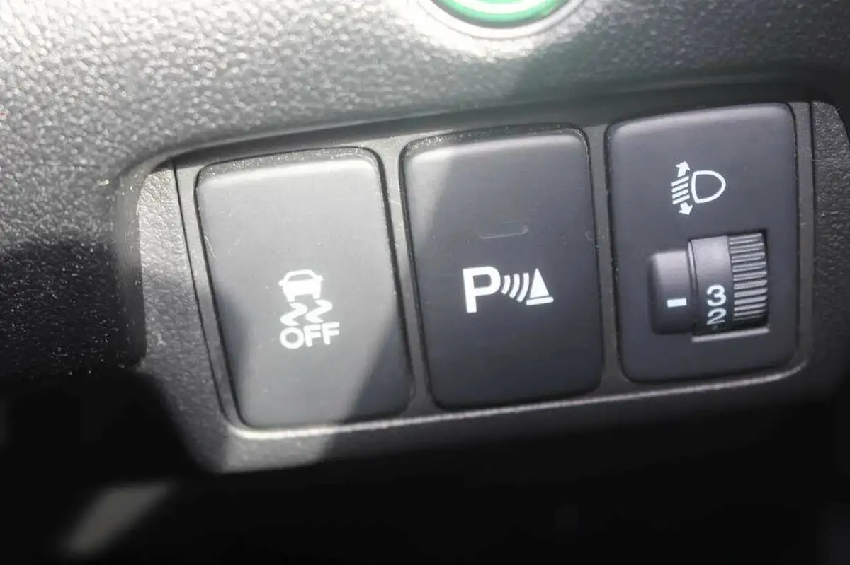 2018-honda-cr-v-20-i-vtec-se-plus-navi-4wd-ss-big-23
