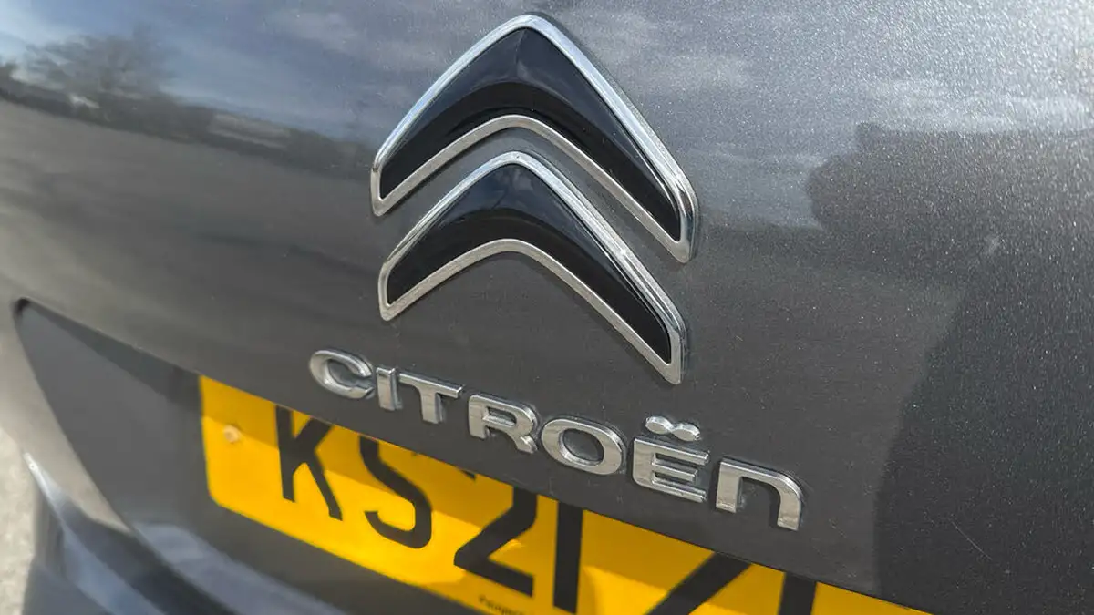 2021-citroen-c5-aircross-12-puretech-shine-big-25