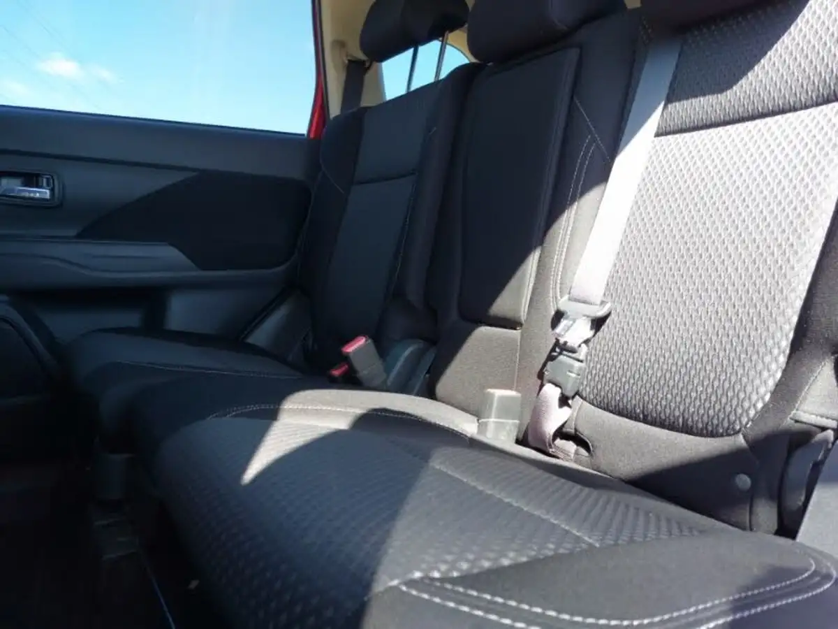 2019-mitsubishi-outlander-20-design-big-5