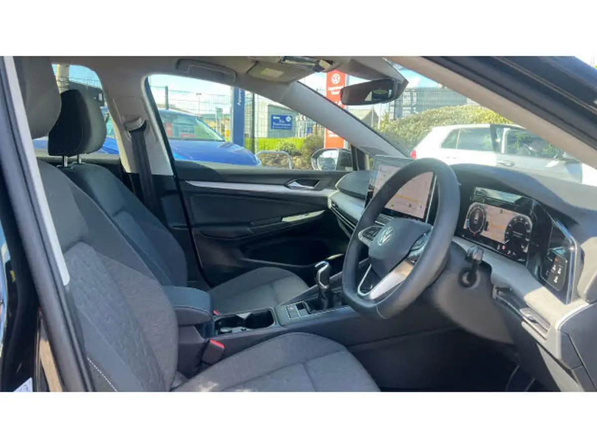 2024-volkswagen-golf-15-tsi-match-150ps-big-14
