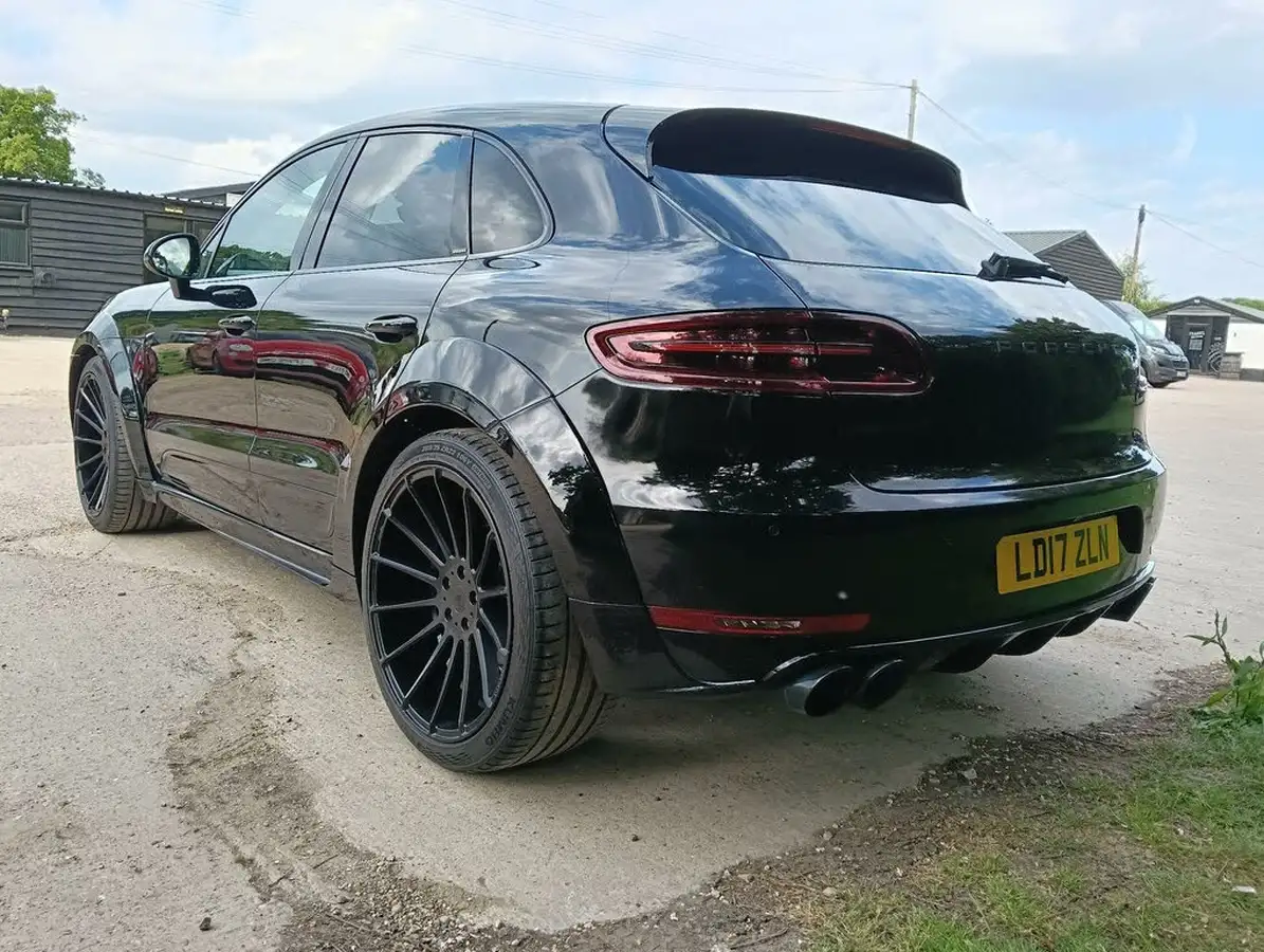 2017-porsche-macan-30-s-ss-big-12