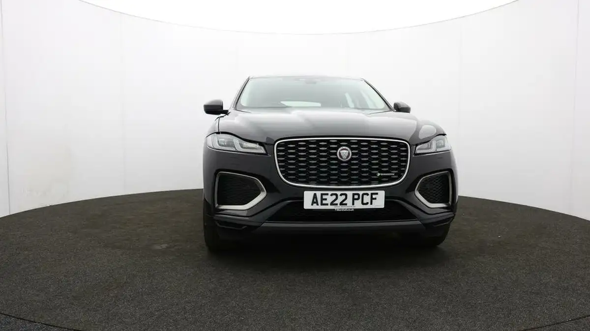 2022-jaguar-f-pace-20-d200-r-dynamic-s-big-53
