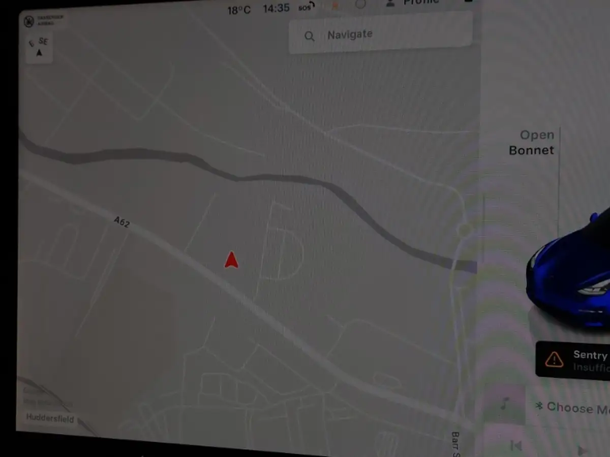 2022-tesla-model-3-e-long-range-big-16