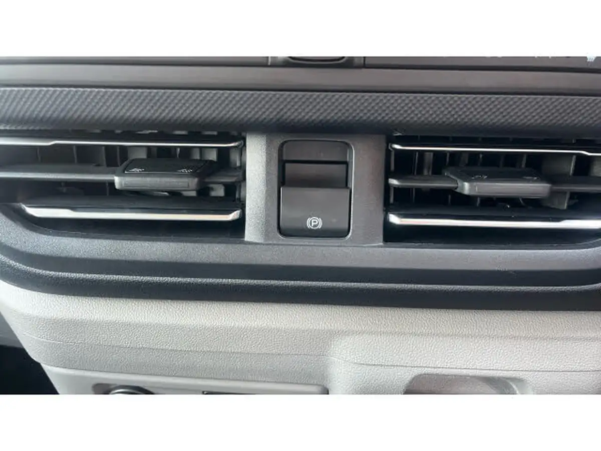 2024-ford-transit-custom-big-33