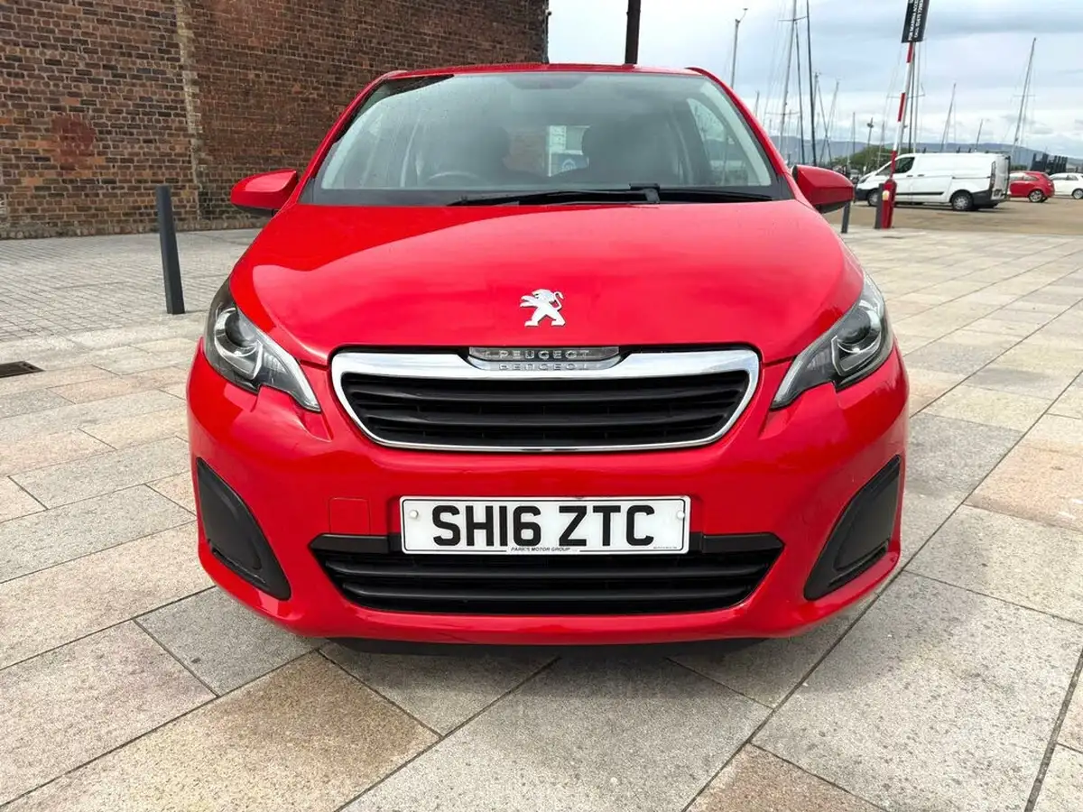2016-peugeot-108-10-active-hatchback-3d-big-8