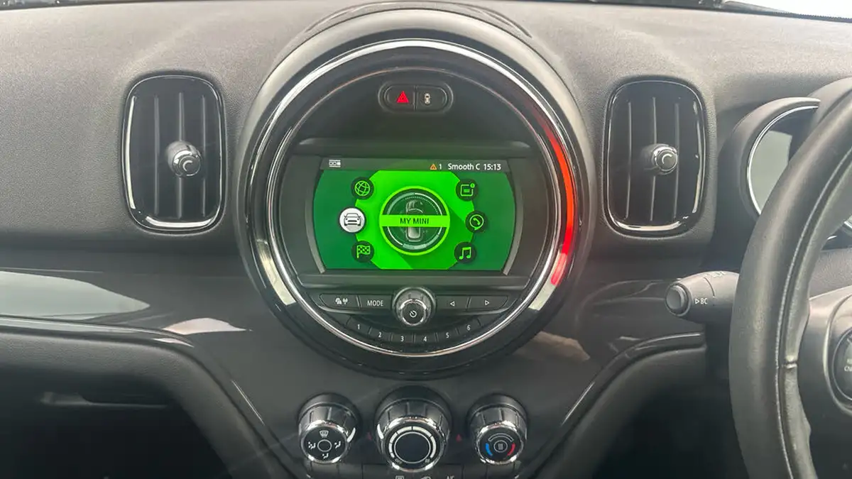 2018-mini-countryman-15-cooper-ss-big-11