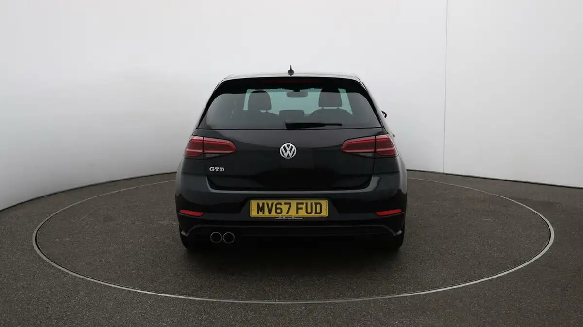 2017-volkswagen-golf-20tdi-gtd-ss-hatchback-5d-dsg-big-54