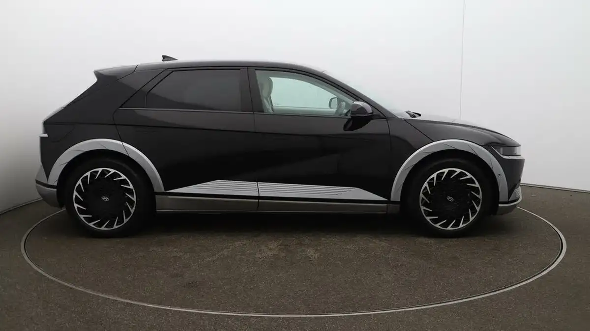 2022-hyundai-ioniq-5-e-ultimate-217ps-73kwh-rwd-big-41