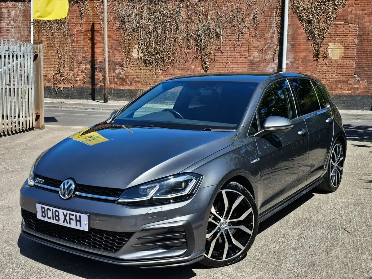 2018-volkswagen-golf-20tdi-gtd-hatchback-5d-dsg-big-1