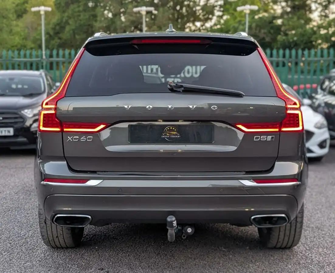 2017-volvo-xc60-20td-d5-inscription-pro-powerpulse-big-15