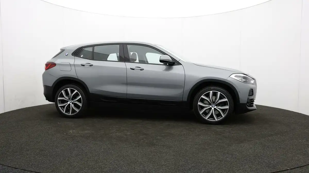 2021-bmw-x2-20-xdrive20i-sport-big-40