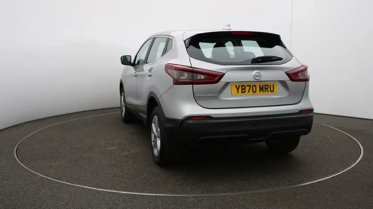 2020-nissan-qashqai-13-dig-t-acenta-premium-140ps-big-57