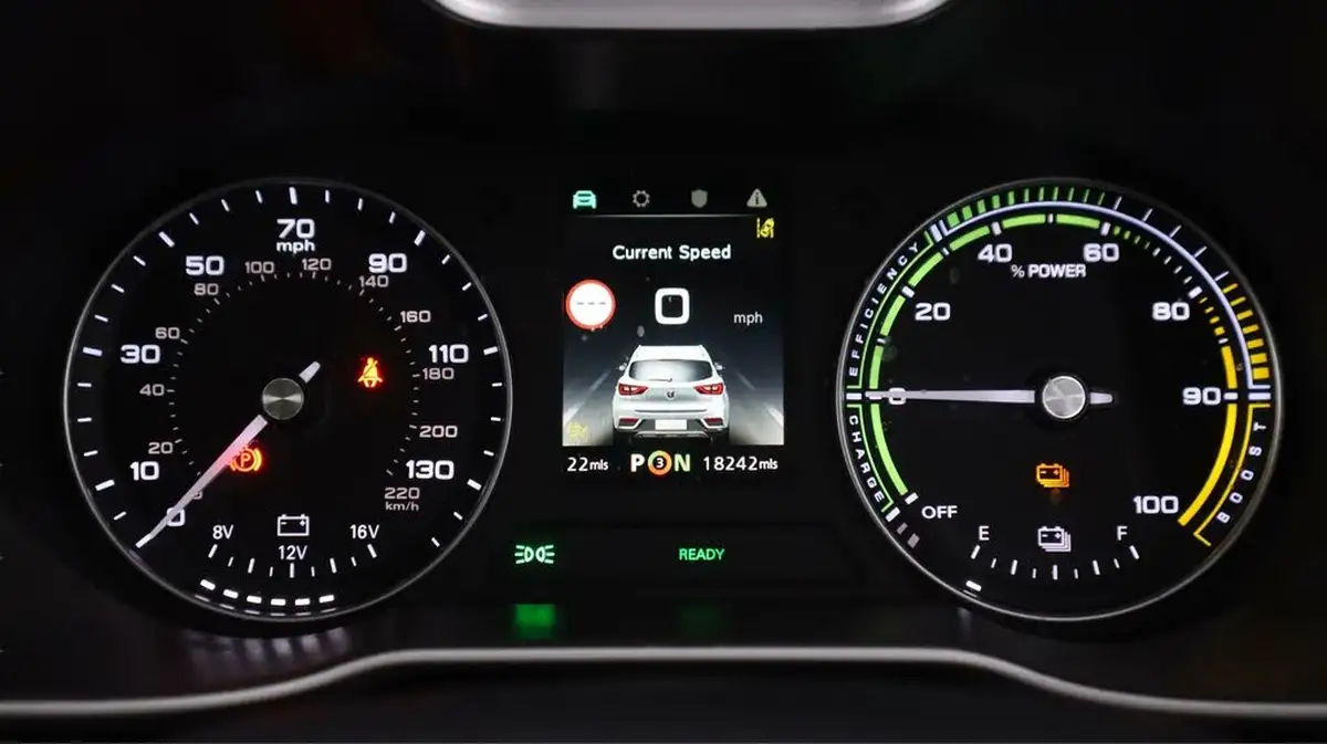 2021-mg-zs-suv-e-exclusive-ev-big-10