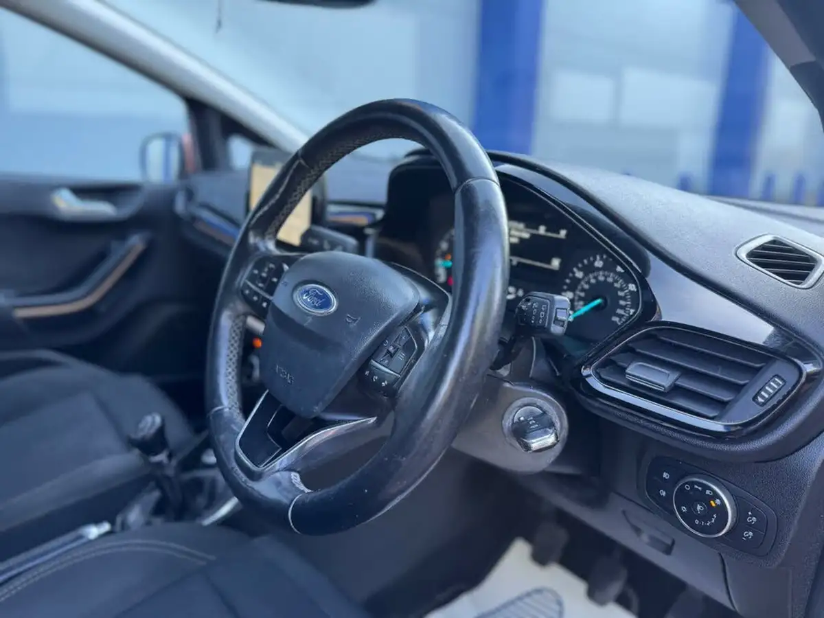 2018-ford-fiesta-11-ti-vct-zetec-bo-play-series-5d-big-22