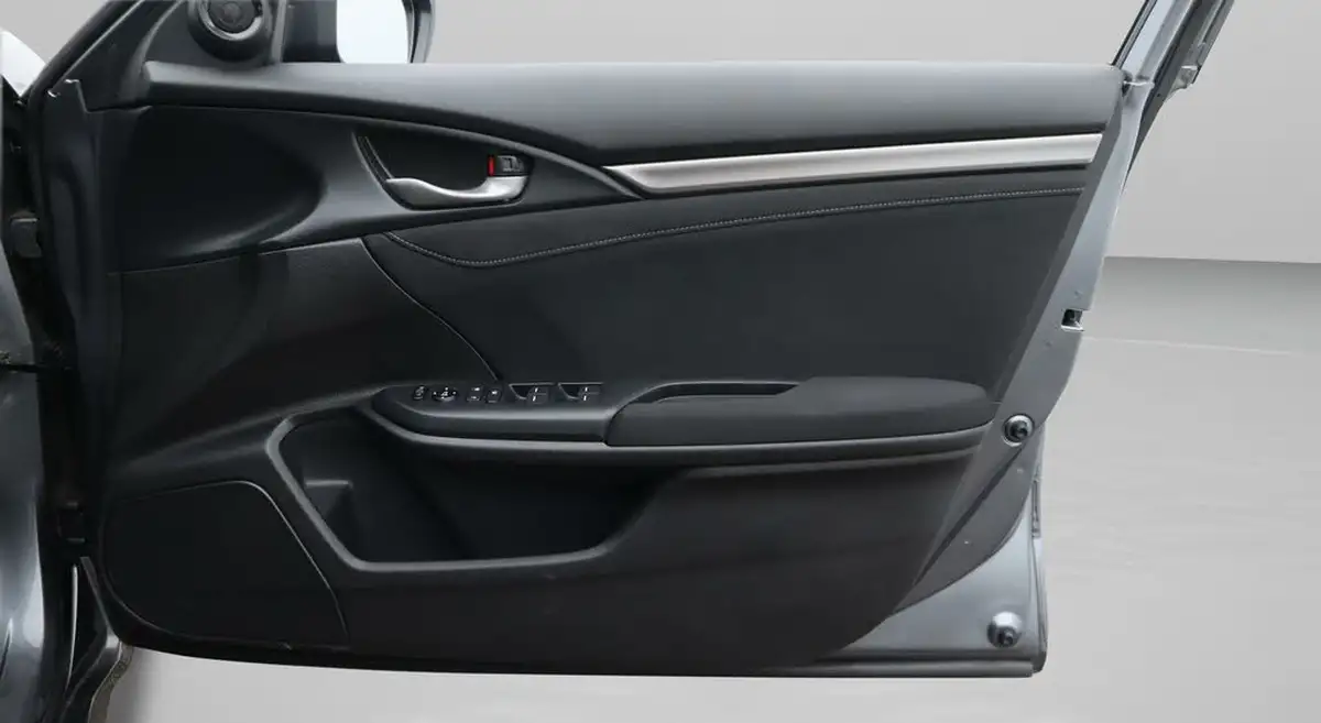 2021-honda-civic-10-vtec-turbo-se-hatchback-5d-big-15