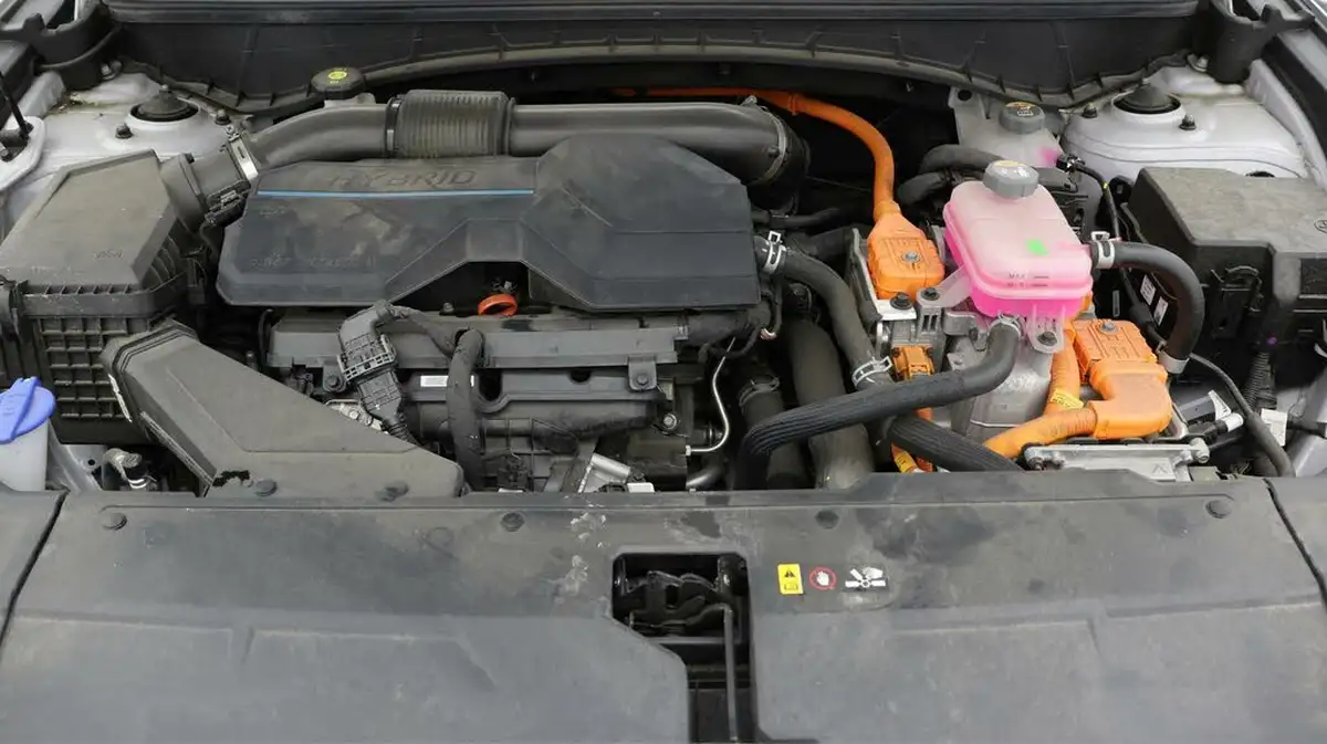 2022-hyundai-tucson-16-t-gdi-n-line-230ps-hybrid-auto-big-18