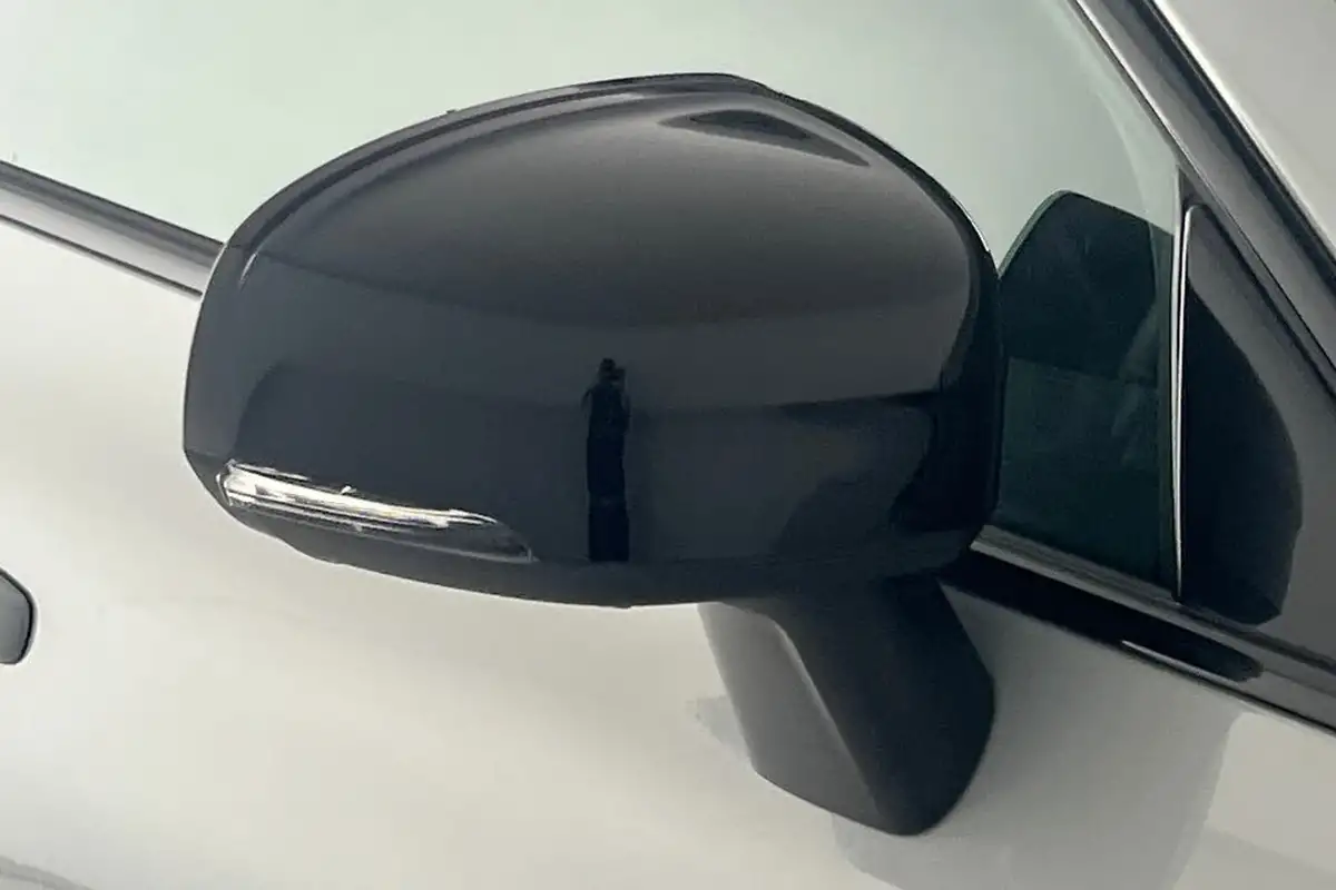 2024-volvo-xc60-20-b5-plus-big-18