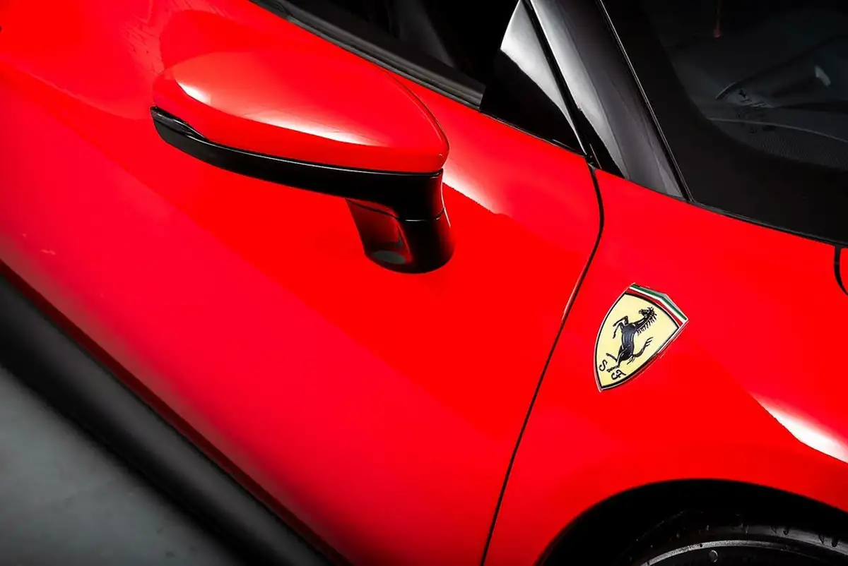 2022-ferrari-296-gtb-big-19