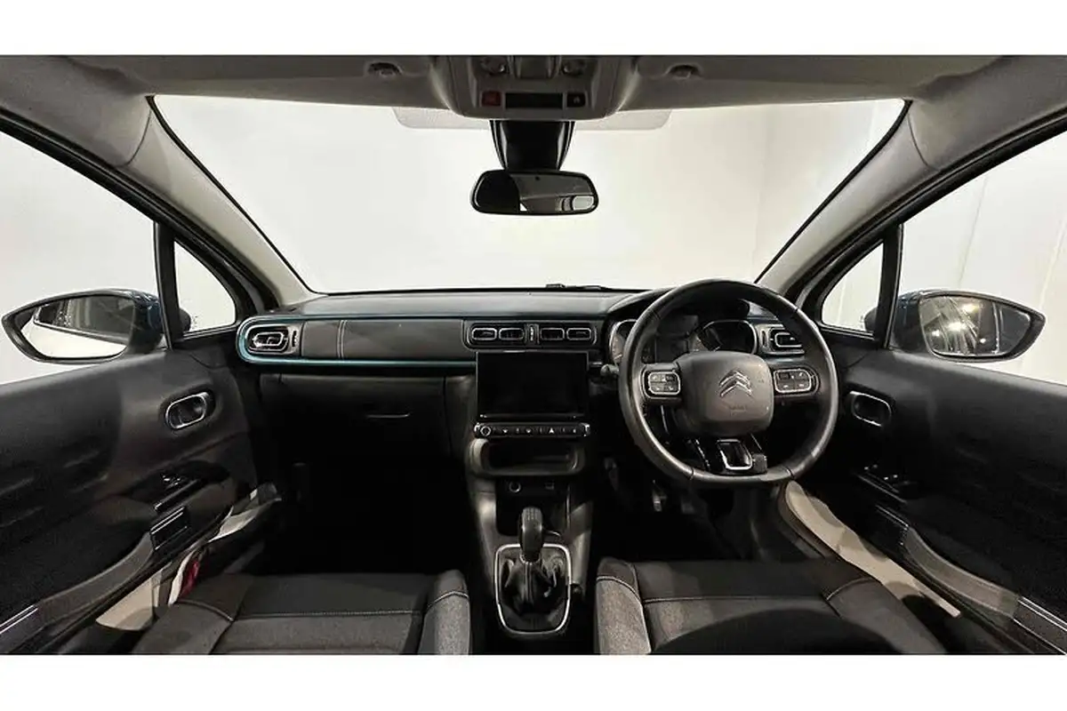 2021-citroen-c3-12-puretech-shine-plus-83ps-big-1