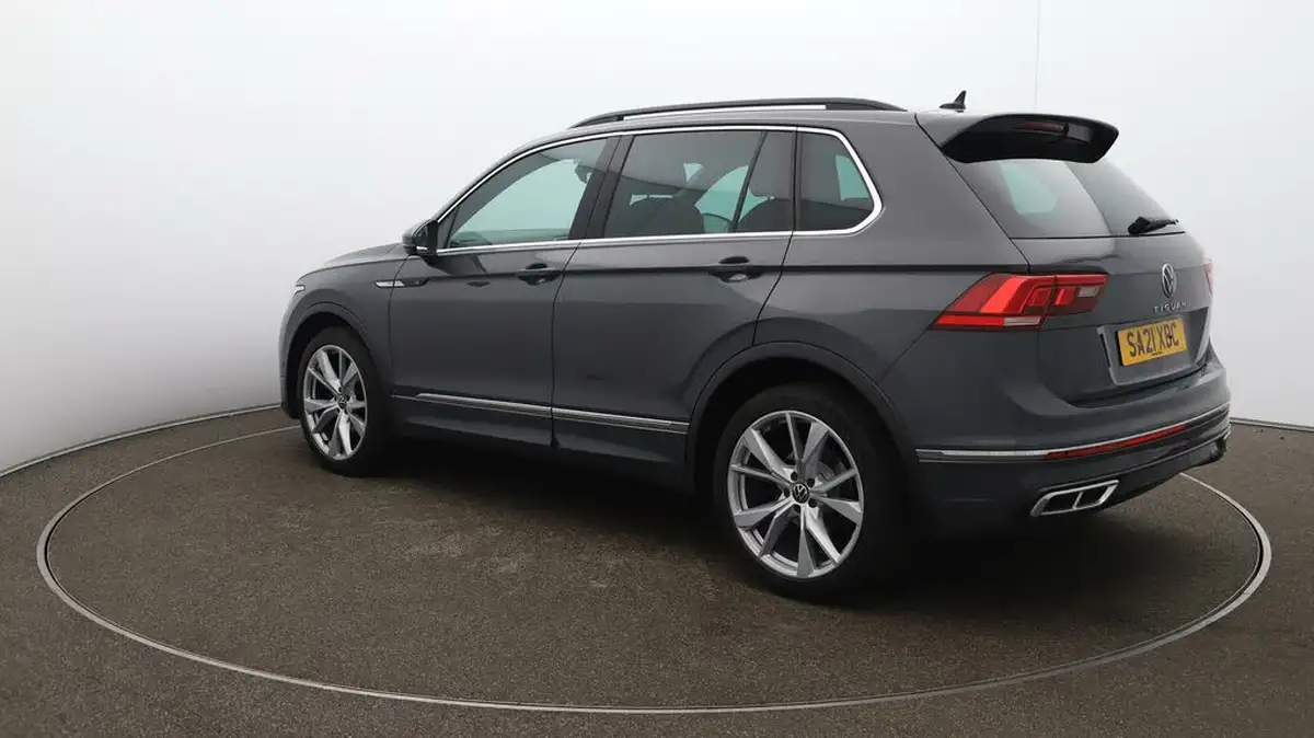 2021-volkswagen-tiguan-15-tsi-r-line-big-64