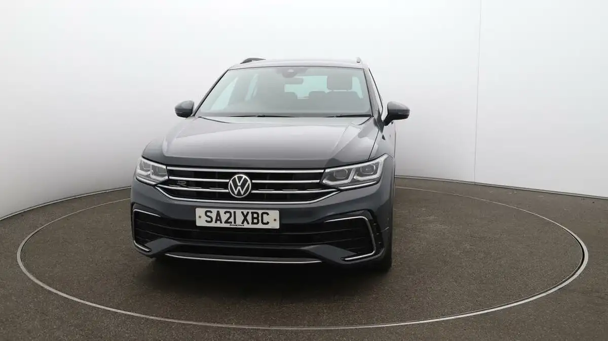 2021-volkswagen-tiguan-15-tsi-r-line-big-40