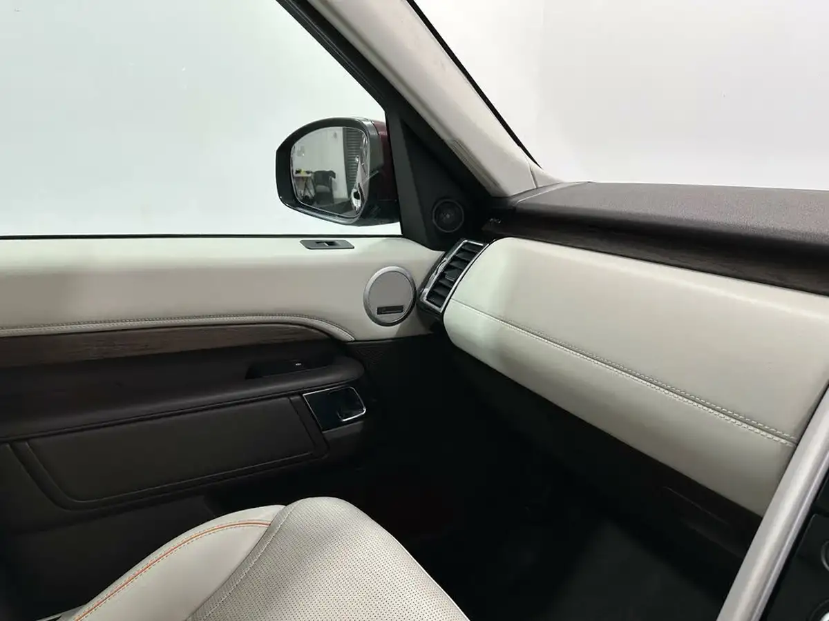 2017-land-rover-discovery-20sd4-hse-luxury-big-32