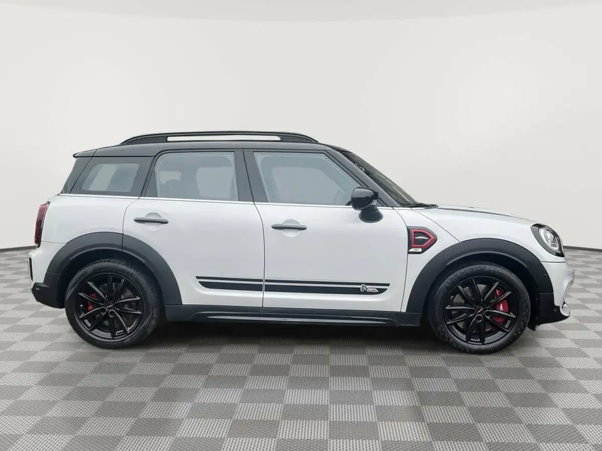 2021-mini-countryman-20-john-cooper-works-big-5