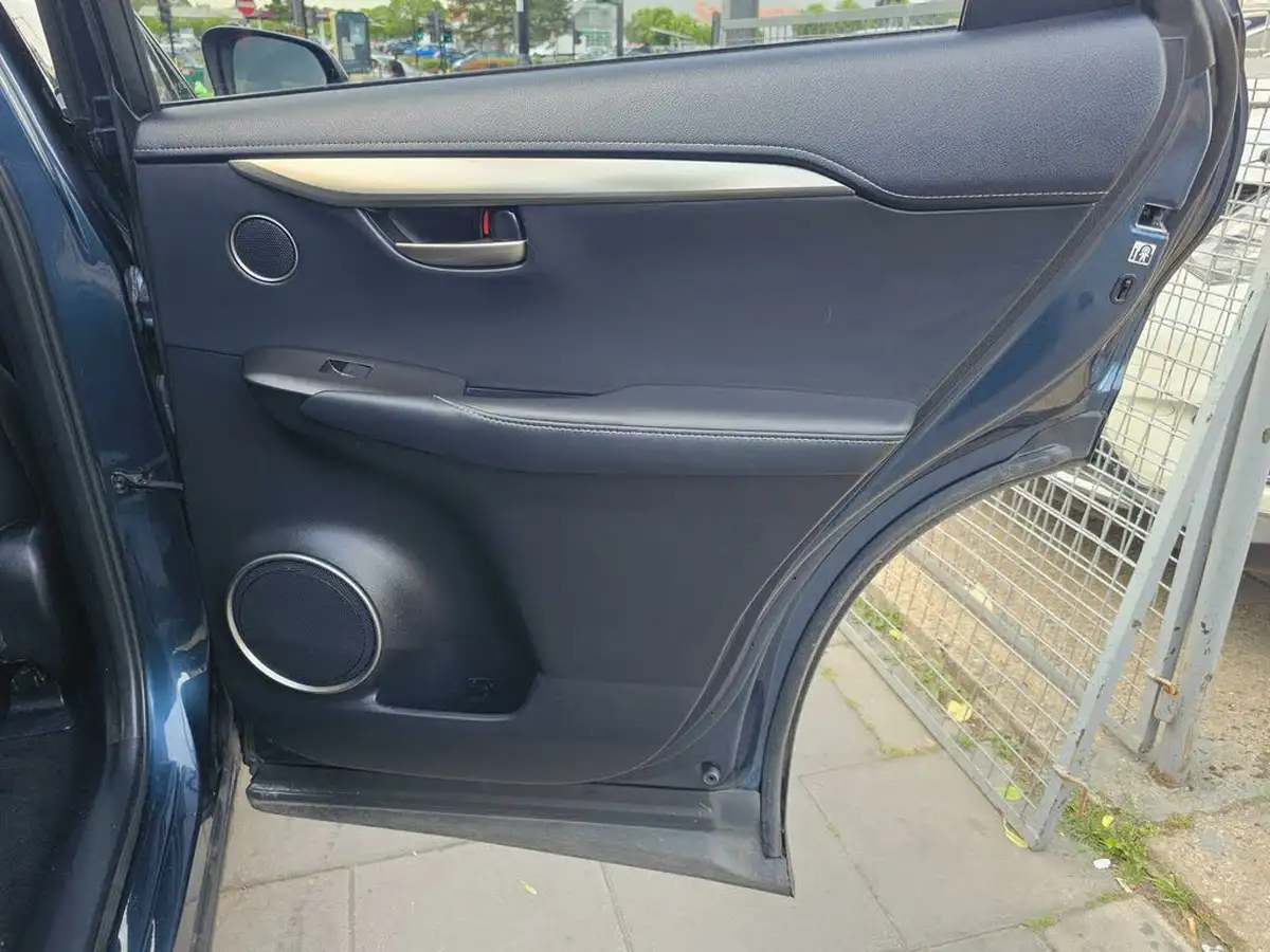 2014-lexus-nx-300h-25-luxury-194bhp-sunroof-big-57