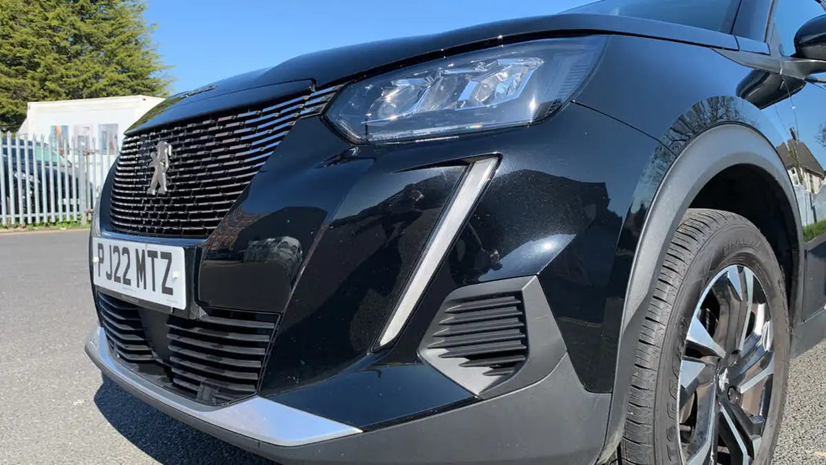 2022-peugeot-2008-suv-12-puretech-allure-premium-100bhp-big-16