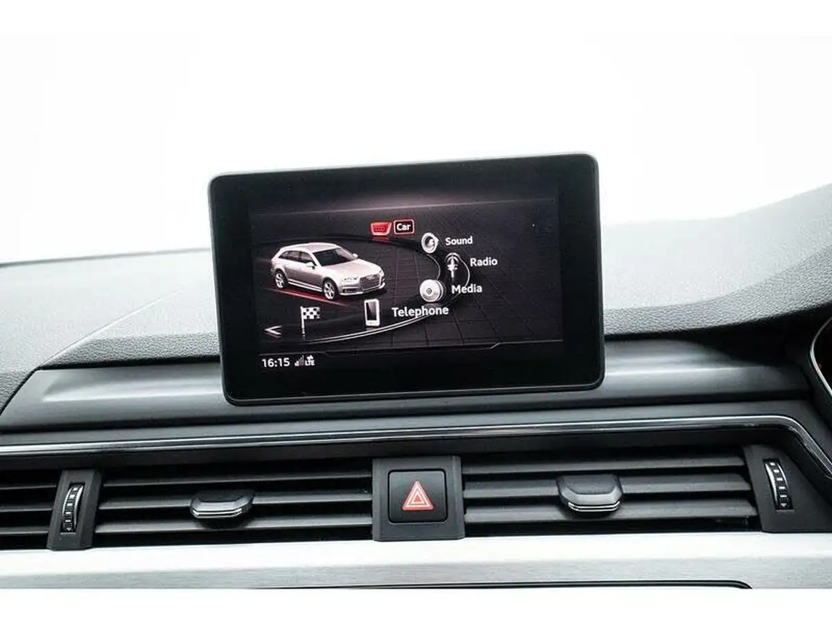 2018-audi-a4-avant-14-tfsi-s-line-tronic-big-35