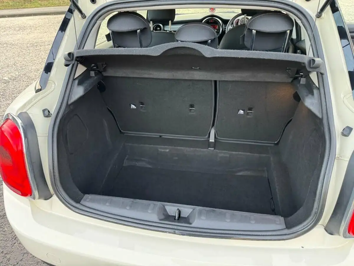 2015-mini-cooper-15-cooper-5d-big-11