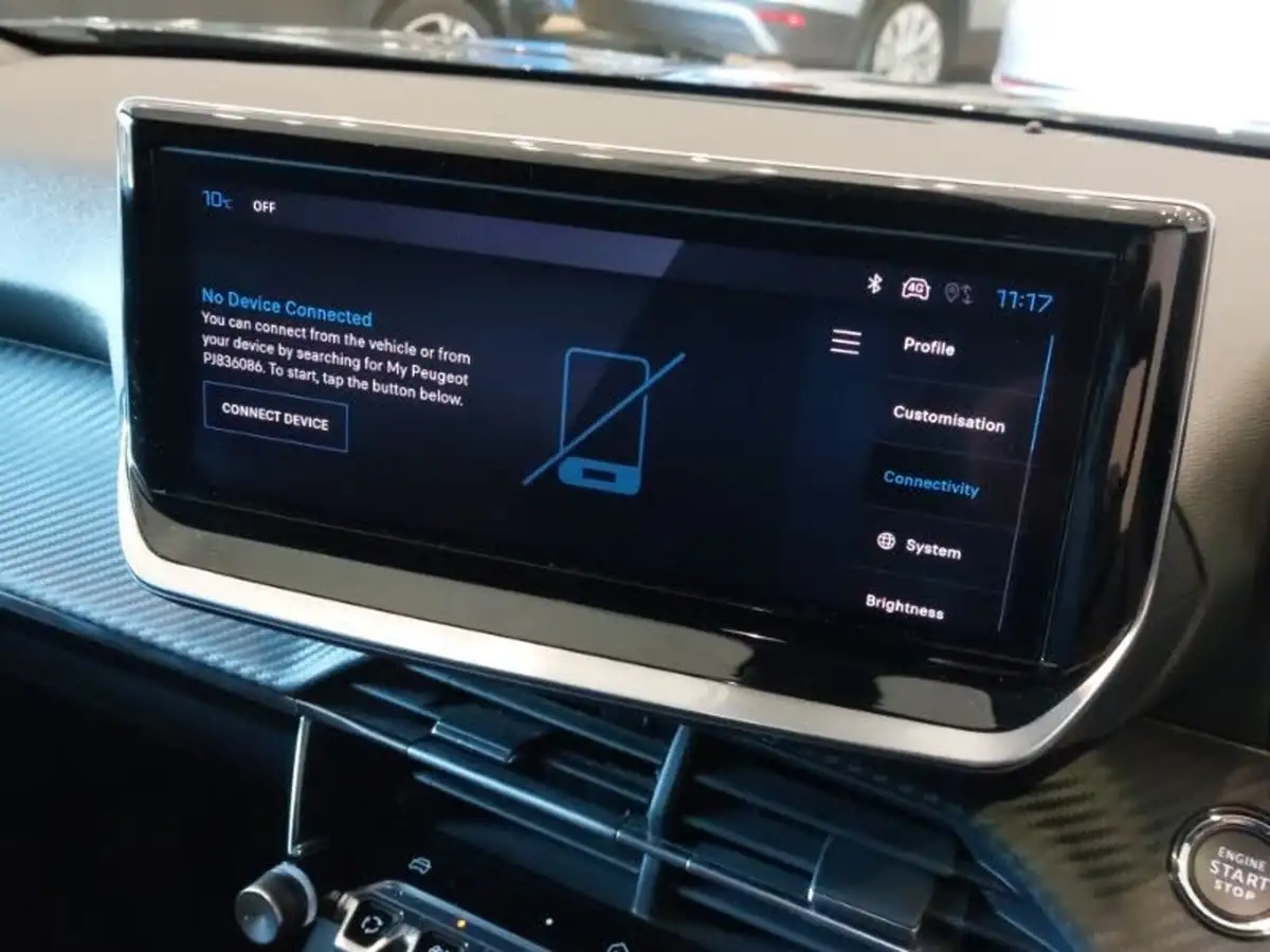 2023-peugeot-2008-suv-12-puretech-allure-big-13