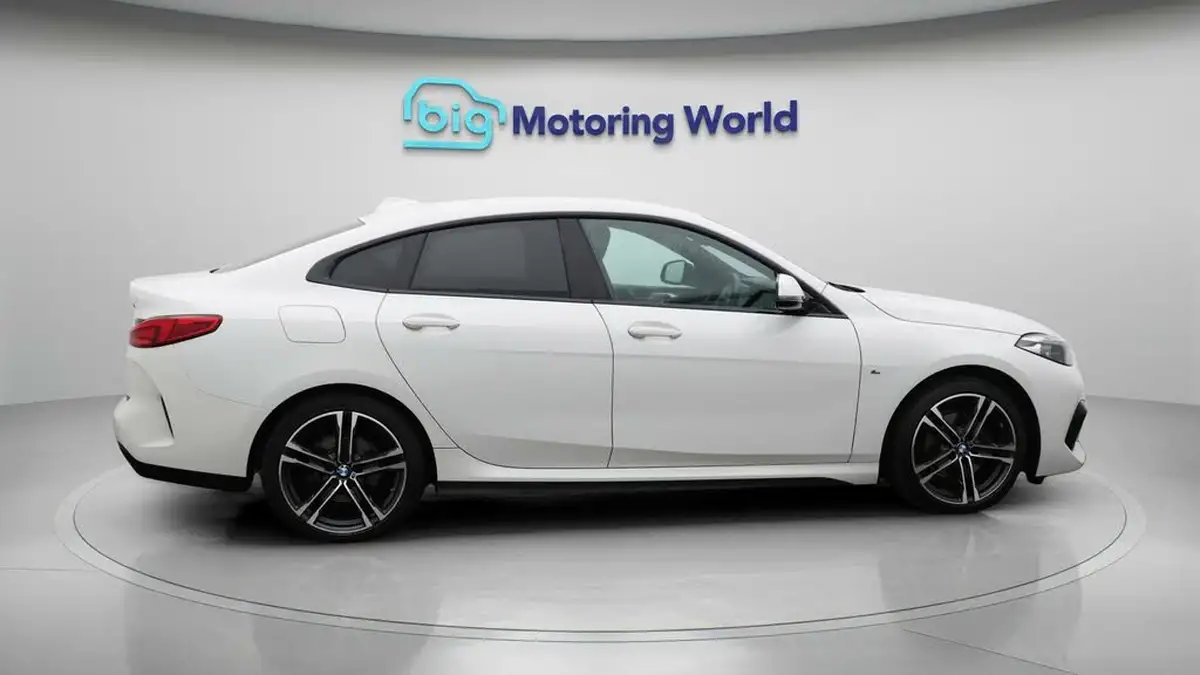 2022-bmw-2-series-15-218i-m-sport-coupe-4d-big-8